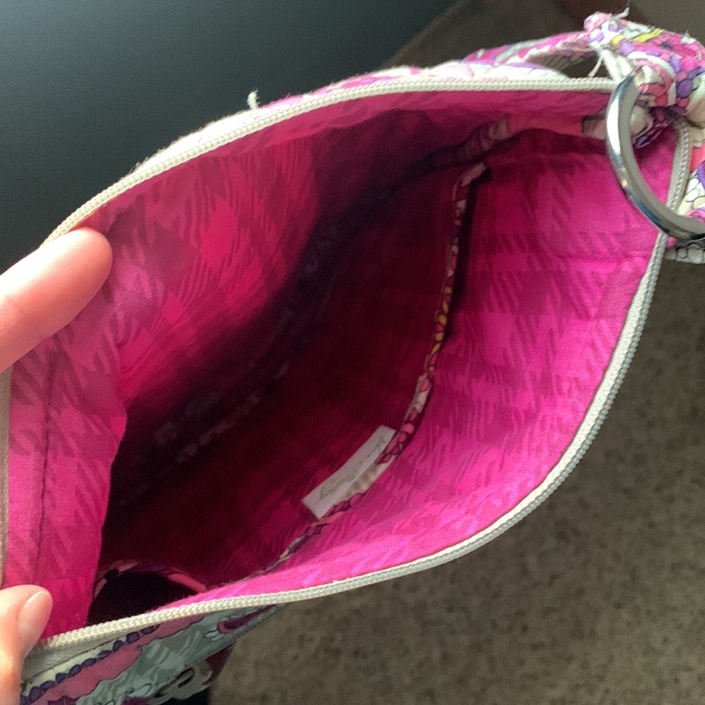 Vera Bradley crossbody purse - Picture 4 of 8